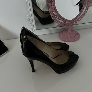 Micheal Kors heels
